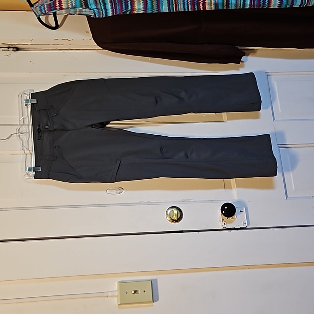 prAna size 0 high performance hiking pants Grey with 3 zippered pockets & back